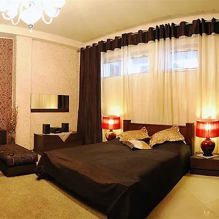 Free Zone Hostal Praga